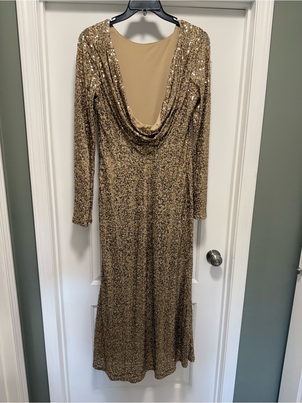 Badgley Mischka Gold Sequin Long-Sleeve Midi Dress - Picture 12 of 16